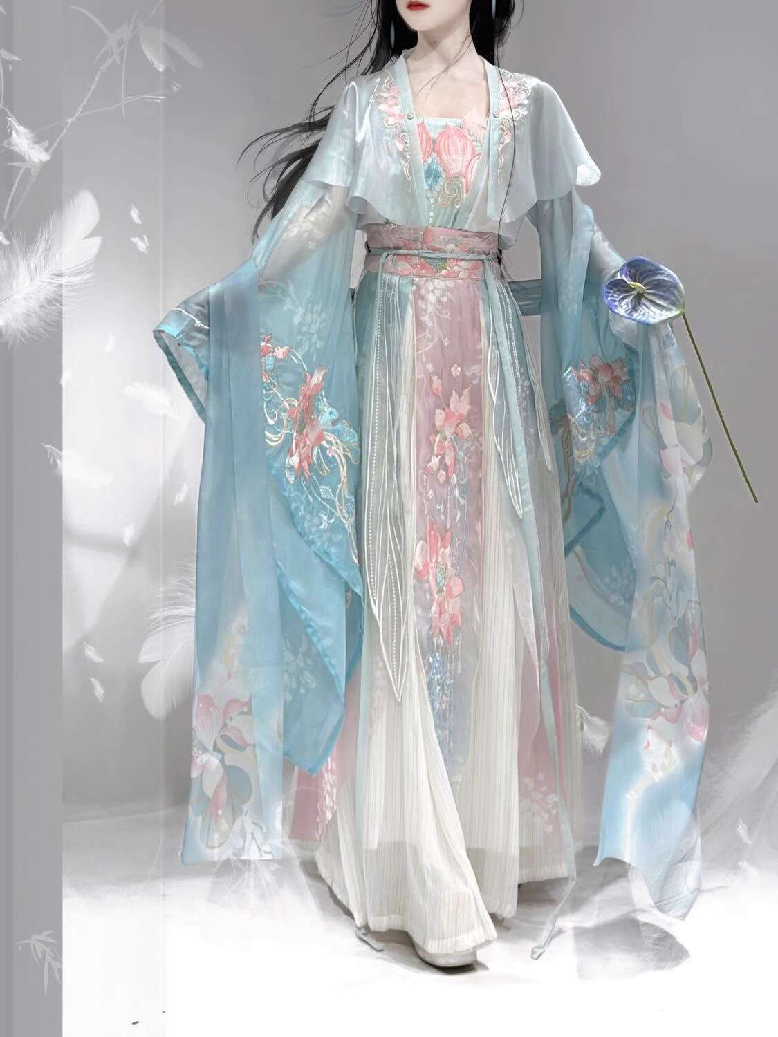Embroidery In The Piece - New Hanfu Wei Jinfeng Heavy Industry