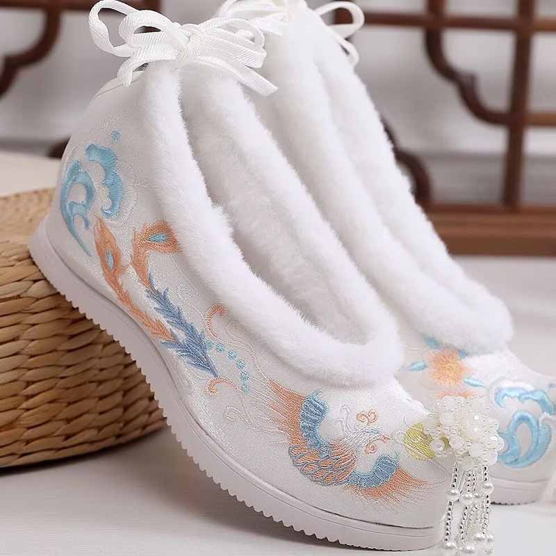 Winter Hanfu Shoes Women Chine - Embroidery White review and price