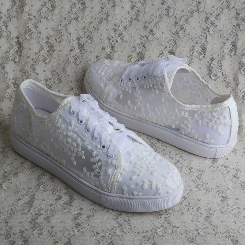 Wedopus White Sneakers for Wom - Embroidery White review and price