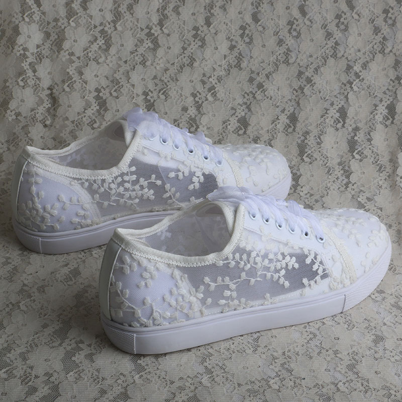 Wedopus White Sneakers for Wom - Embroidery White review and price