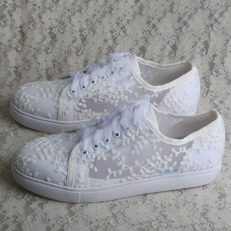 Wedopus White Sneakers for Wom - Embroidery White review and price