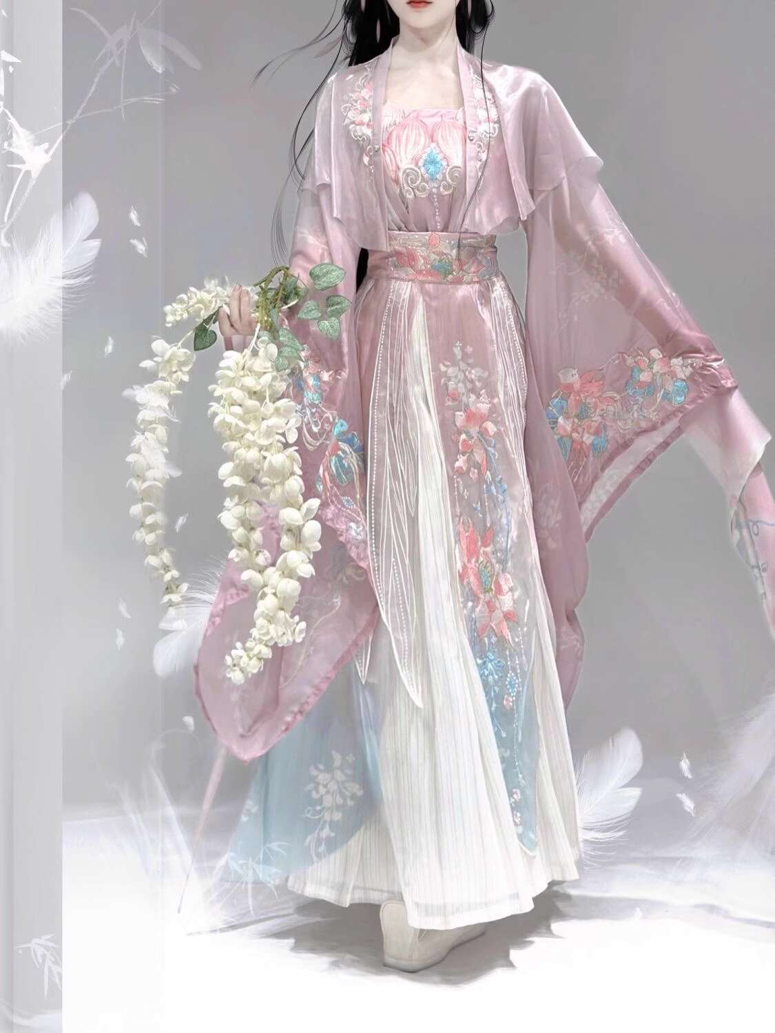 New Hanfu Wei Jinfeng Heavy In - Embroidery In The Piece review and price